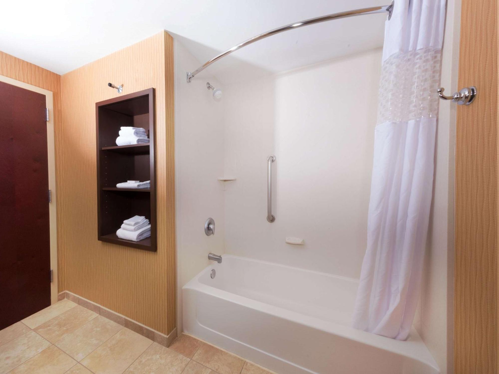 Hampton Inn And Suites Woodstock, Virginia Esterno foto