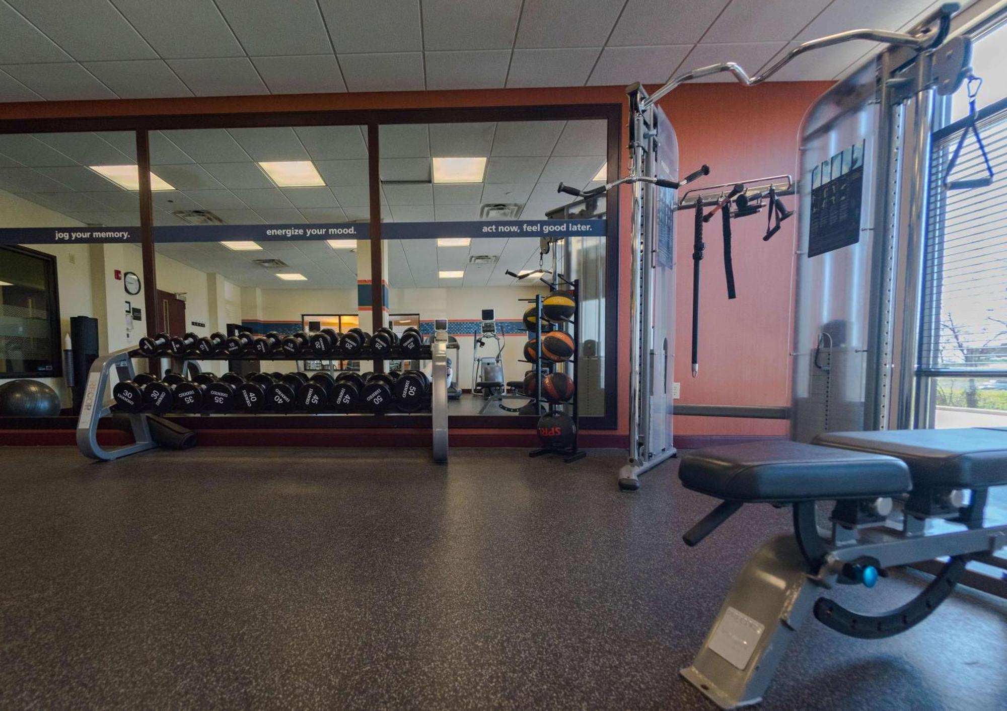 Hampton Inn And Suites Woodstock, Virginia Esterno foto