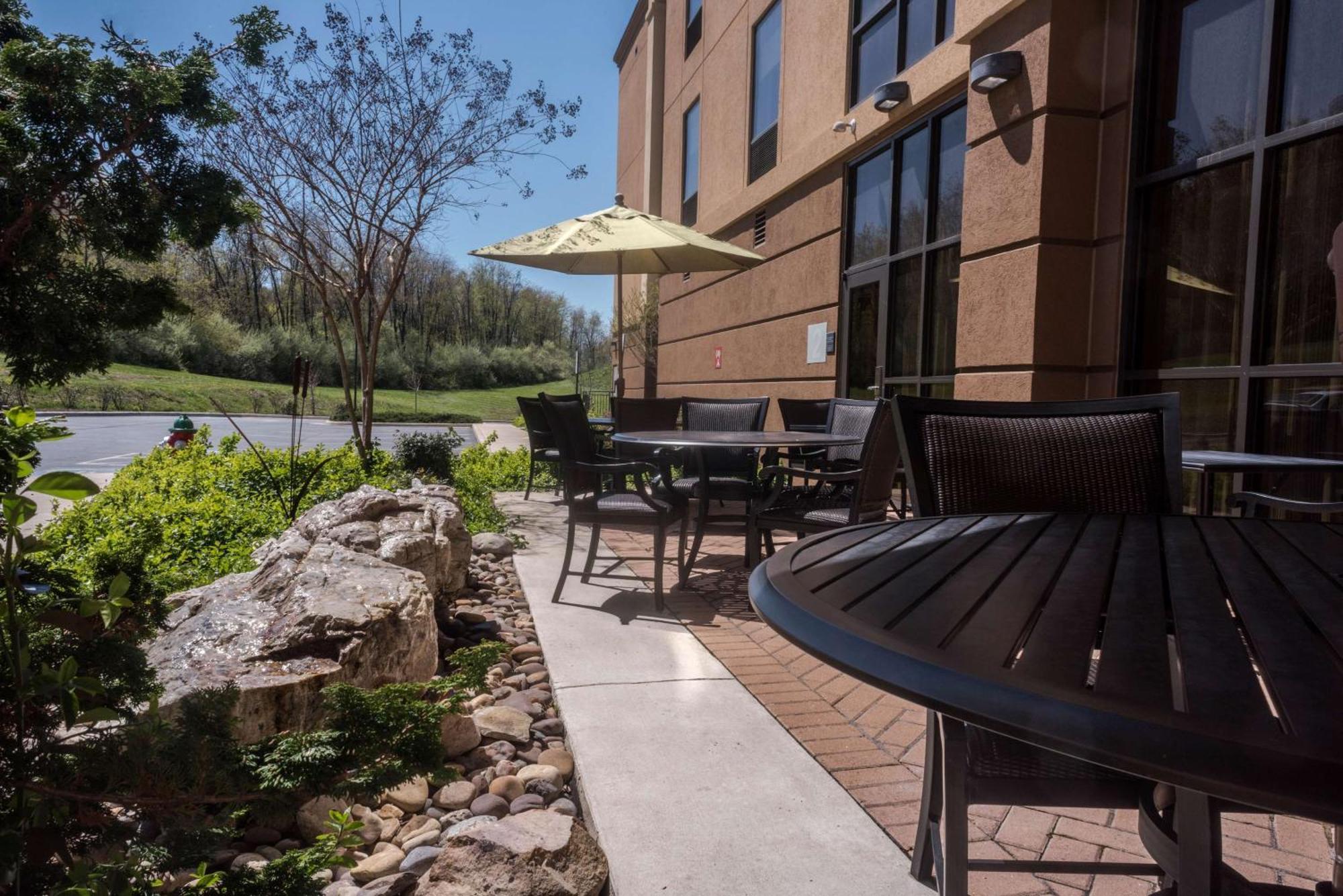 Hampton Inn And Suites Woodstock, Virginia Esterno foto